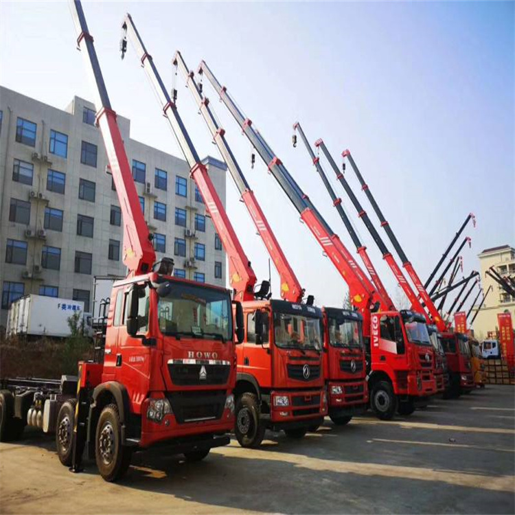 龙滚镇租专业吊车电话