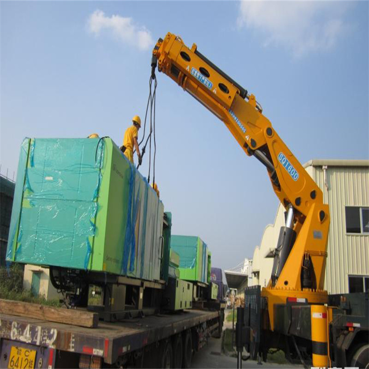 龙滚镇100吨折臂吊出租大概多少钱