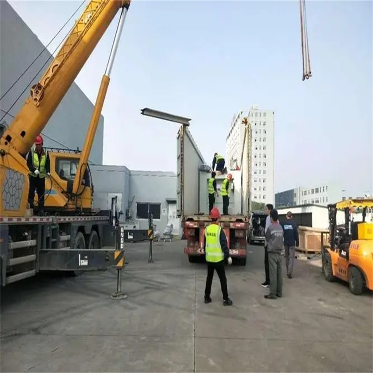 龙滚镇如何找到附近的吊车救援服务