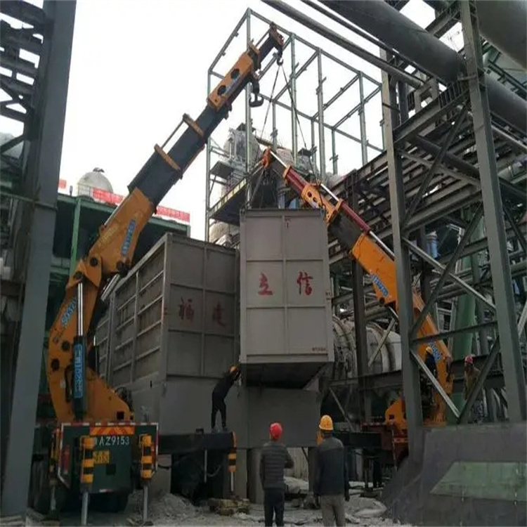 龙滚镇折臂吊车租赁电话